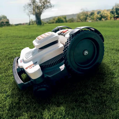 Tosaerba robotizzato - 4.0 Elite 4WD - Ambrogio Robot - elettrico a batteria / per terreni in pendenza / per grandi superfici