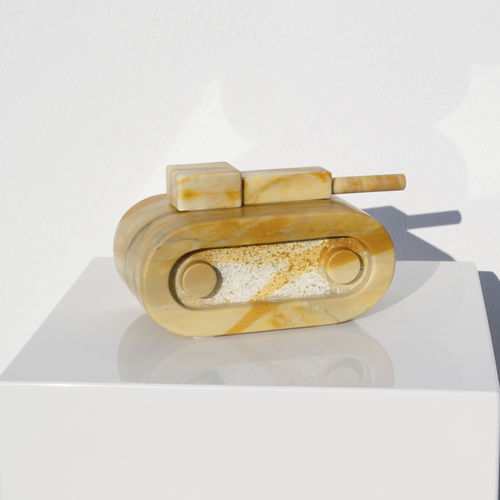 Scultura in marmo - GAME. NO WAR - San Polo Art Gallery | Contemporary Art & Design i - da esterno / per gallerie d'arte / bianca