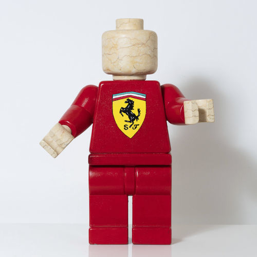Scultura in marmo - SCHUMY  - San Polo Art Gallery | Contemporary Art & Design i - da appoggio / per gallerie d'arte / rossa