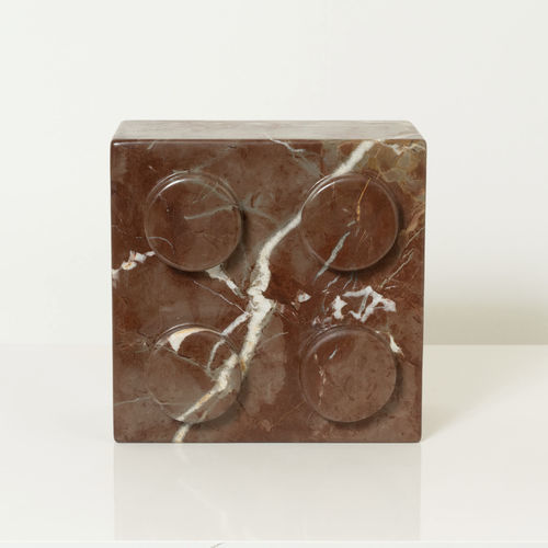 Scultura in marmo - BRICK 4 - Valentine Red - San Polo Art Gallery | Contemporary Art & Design i - da appoggio / per gallerie d'arte / rossa