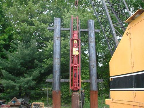Battipalo diesel - MODEL D8-42  - American Piledriving Equipment Inc.