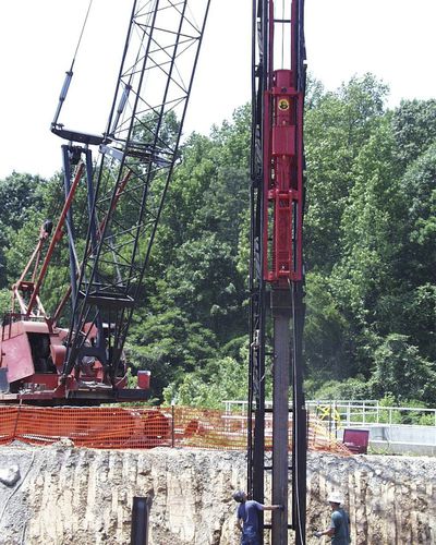 Battipalo diesel - MODEL D12-42 - American Piledriving Equipment Inc.