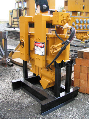 Battipalo - MODEL 33X - American Piledriving Equipment Inc.