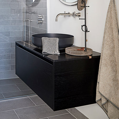 Mobile lavabo sospeso - MULTIFORM - impiallacciato in legno / in laminato / in metallo