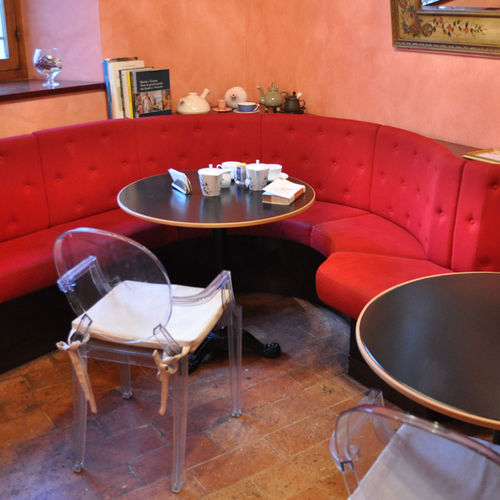 Tavolo contemporaneo - PIANI CAFE DE PARIS - Monolite Ipergres - in ceramica / con supporto in metallo / rotondo