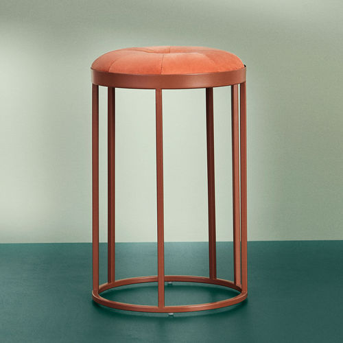 Sgabello contemporaneo - DAISY - Warm  Nordic - con supporto in acciaio / con supporto in acciaio verniciato a polvere / rotondo