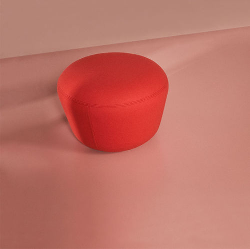 Pouf contemporaneo - HAVEN - Warm  Nordic - in tessuto / tondo / per hotel