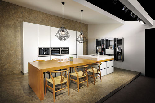 Cucina contemporanea - BEGINN - Alustil - impiallacciata in legno / in legno laccato / in pietra