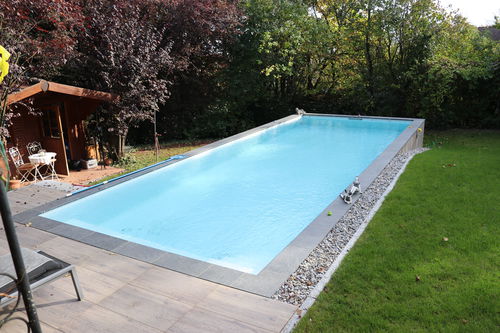 Piscina monoblocco - 10.00 x 3.70 x 1.50 - Tilestone Pools one piece tiled pools - su misura / da esterno / da interno