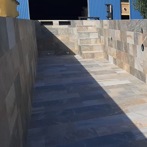 Piscina in pannelli - CUSTOM - Tilestone Pools one piece tiled pools - monoblocco / corridoio di nuoto / su misura