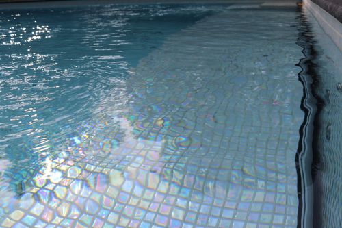 Piscina su misura - CITY POOL - Tilestone Pools one piece tiled pools - prefabbricata / da esterno / interrata