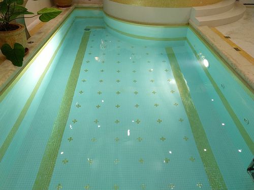 Piscina da interno - Tilestone Pools one piece tiled pools - interrata / in calcestruzzo / in piastrelle