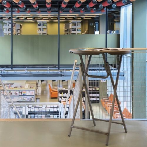 Tavolo alto pieghevole - Cocktail30 - Zown - contemporaneo / in polietilene ad alta densità HDPE / con supporto in acciaio verniciato a polvere
