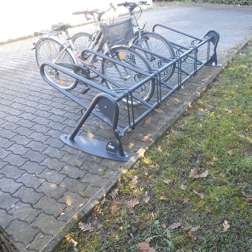 Rastrelliera per biciclette a pavimento - MALO - Ferrinox - design originale / orizzontale / doppia