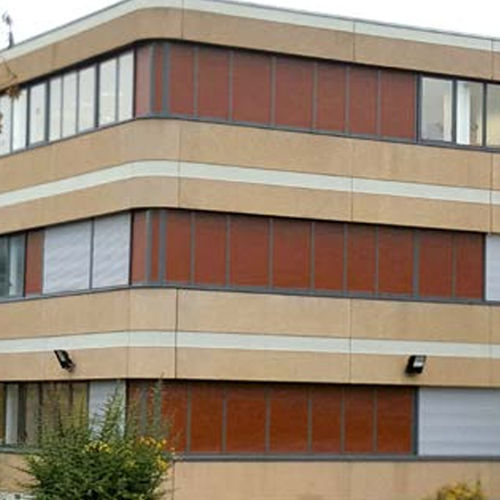 Rivestimento di facciata in pannelli - ECOSTA  - ISOSTA international - in legno / in HPL / satinato