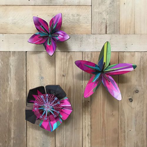 Scultura in MDF - ULTRAVIOLET  - MIHO UNEXPECTED THING - da parete