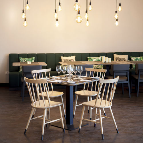 Sedia design scandinavo - VICKY - Casual Home & Contract - da interno / in faggio / per uso contract