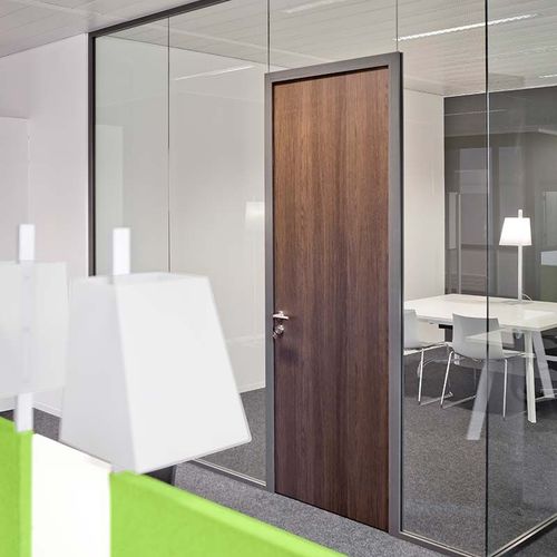 Porta a nucleo pieno - Mecanalu - da interno / in legno / in laminato