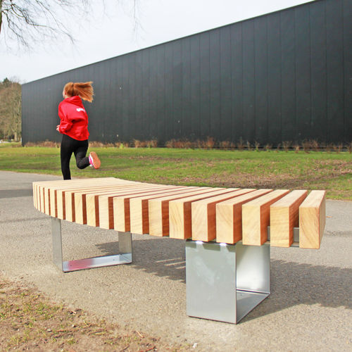Panca per spazi pubblici contemporanea - CLIFTON  - Woodscape. - in legno / in acciaio / con schienale