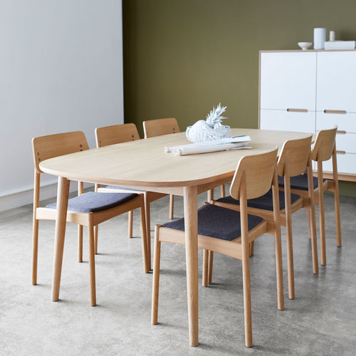 Tavolo da pranzo contemporaneo - BOW - PBJ Design House - in rovere / in noce / ovale