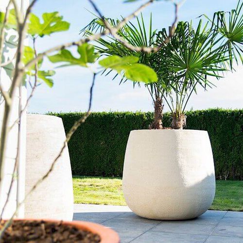 Vaso da giardino in terracotta - GLOBE - Deseo Ceramics - da appoggio / sferico / per uso residenziale