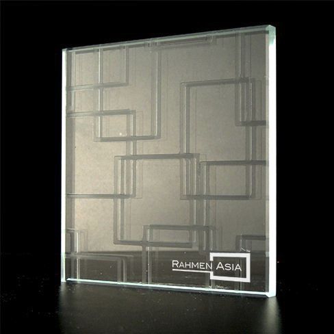 Pannello decorativo per arredamento - VEGAS - Rahmen (Asia) Limited - per interni / in vetro / contract