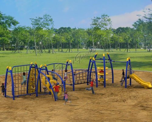 Struttura d'arrampicata per parco giochi - PARCO GIOCHI SPORT & PLAY LONG 202 - GOLDEN GAMES SRL