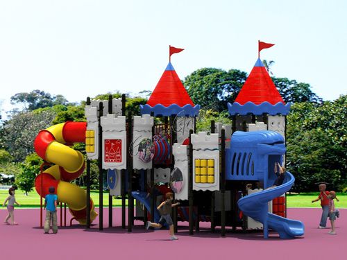 Struttura ludica per parco giochi - FANTACASTELLO DOVER - GOLDEN GAMES SRL - in plastica / in alluminio / modulare