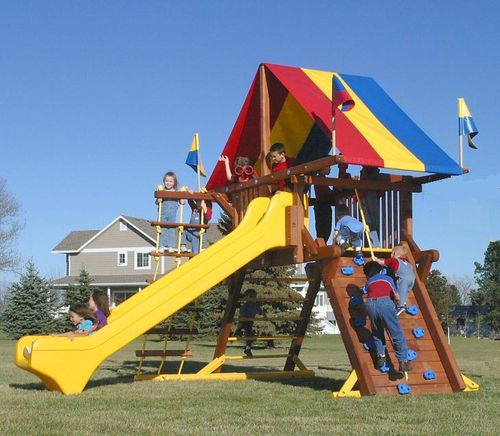 Struttura ludica per parco giochi - RAINBOW SUNSHINE CASTLE - GOLDEN GAMES SRL - per enti locali / in legno / modulare