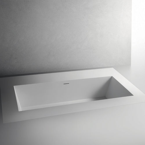 Vasca da bagno per ambiente abitativo - CUBO 2100 FLOOR-LEVEL BATH - BRERA - in composito / contemporanea / bianca