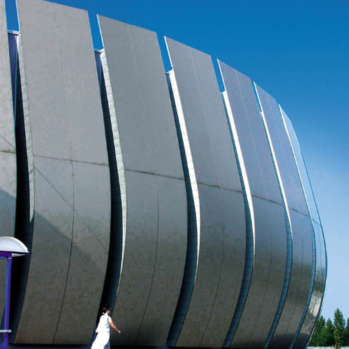 Rivestimento di facciata in pannelli - CARREFOUR SHOPPING CENTRE - ALUCOBOND - in alluminio / in composito / a incastro