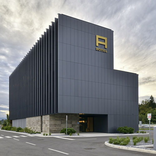 Rivestimento di facciata a cassetta - HOTEL A - ALUCOBOND - in composito / in alluminio / a incastro