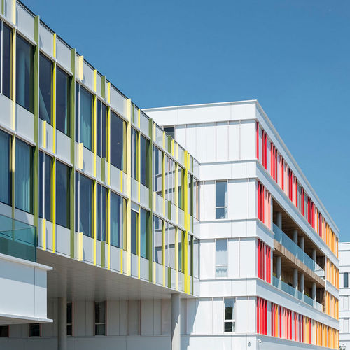 Rivestimento di facciata in pannelli - PRINCESS MAXIMA CENTRUM - ALUCOBOND - in alluminio / in composito / verticale