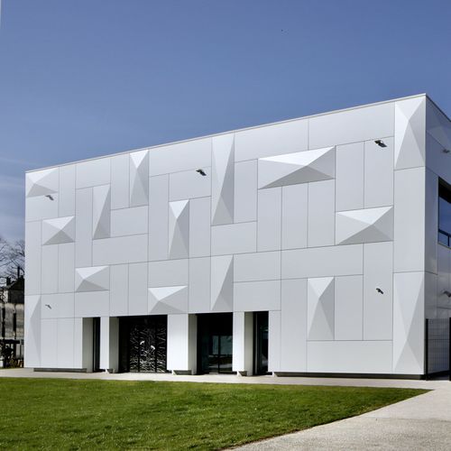Rivestimento di facciata in pannelli - ALUCOBOND® SPARKLING - ALUCOBOND - in alluminio / in composito / verticale