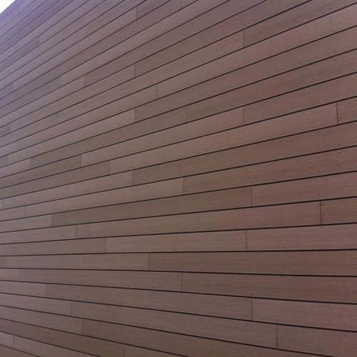 Facciata ventilata in legno - plasticos escanero s.l