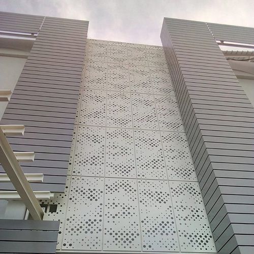 Lamiera metallica perforata - MCT-G004 - M-City Aluminum Co., Ltd. - in alluminio / per rivestimento di facciata / perforazione rotonda