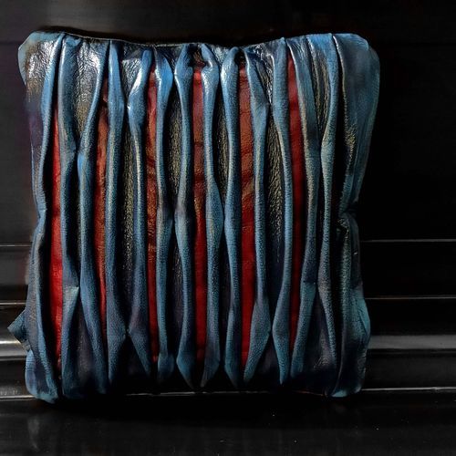 Cuscino per divano - COLOURS - Harleq - quadrato / a motivi / per uso residenziale