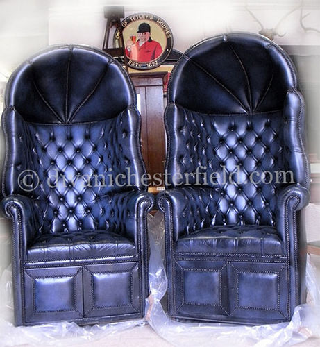 Poltrona chesterfield - VINTAGE : PORTER'S  - Harleq - in pelle / con schienale alto / blu