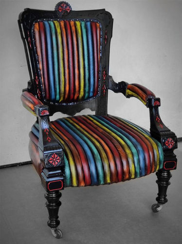 Poltrona contemporanea - EMPEROR - Harleq - in pelle / in legno / con schienale alto