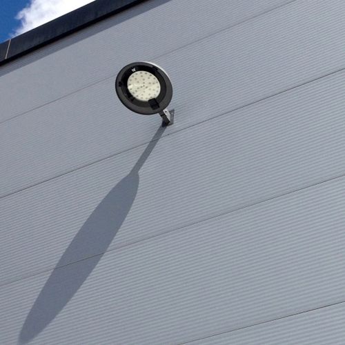 Applique contemporanea - IMETIS - BSI LIGHTING TECHNOLOGIES INC. - da interno / con rivestimento in vetro temperato / in acciaio inossidabile