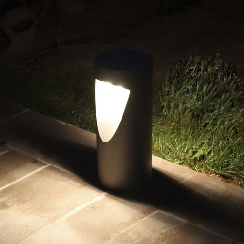 Lampioncino contemporaneo - IODIN - BSI LIGHTING TECHNOLOGIES INC. - in acciaio inossidabile / in ghisa di alluminio / in PMMA
