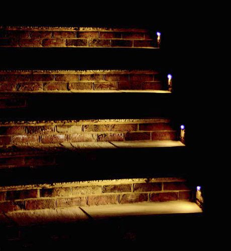 Luce da incasso a muro - IZEMAR - BSI LIGHTING TECHNOLOGIES INC. - LED / rotonda / IP65