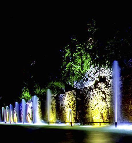 Luce da incasso a pavimento - IUPLIGHT M - BSI LIGHTING TECHNOLOGIES INC. - LED / rotonda / in altezza