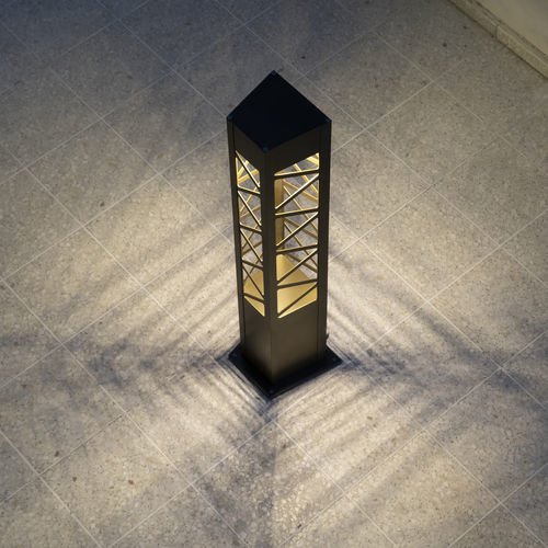 Lampioncino contemporaneo - IRUTA SKEW - BSI LIGHTING TECHNOLOGIES INC. - in alluminio / LED / IP65