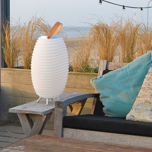 Lampada con cassa acustica da tavolo - SYNERGY 50PRO - kooduu - a sospensione / in alluminio / in polietilene
