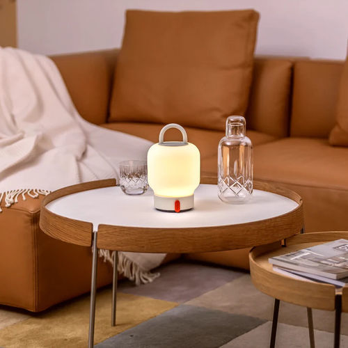 Lampada da tavolo - LOOME - kooduu - portatile / in acciaio con rivestimento a polvere / in Opalflex®