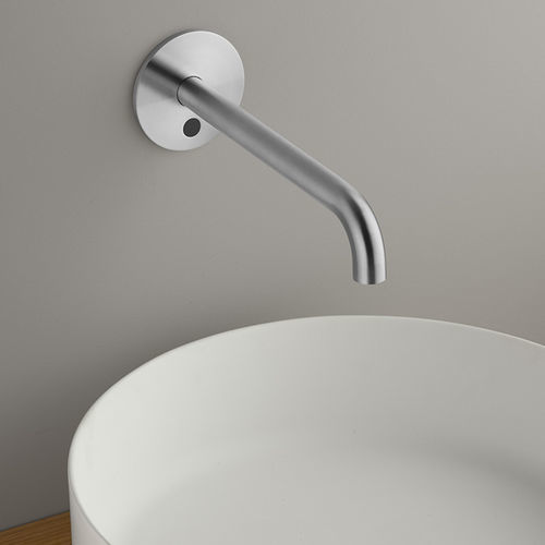 Miscelatore per lavabo - QST3190 series - QTOO - da parete / elettronico / in acciaio inossidabile