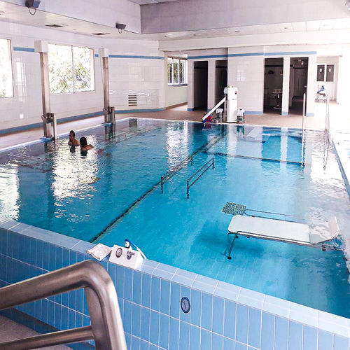 Piscina su misura - BASSIN DE R&Eacute;&Eacute;DUCATION - France REVAL - da esterno / da interno / contract