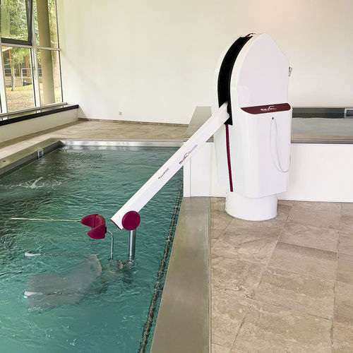 Sollevapersone elettrico - POSEIDO - France REVAL - a pavimento / per adulti / per piscina