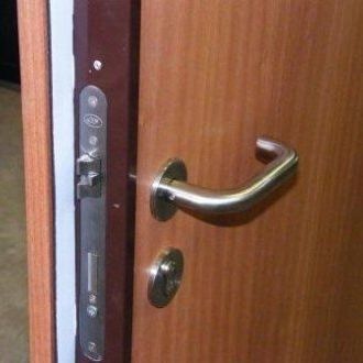 Porta industriale acustica - PM 43RE - DECIBEL PLC - battente / in legno / da interno